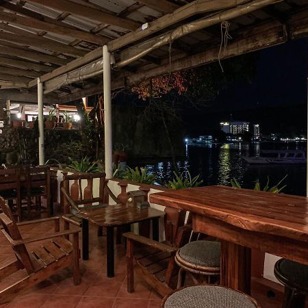 Harleys Hotel Olongapo Eksteriør bilde