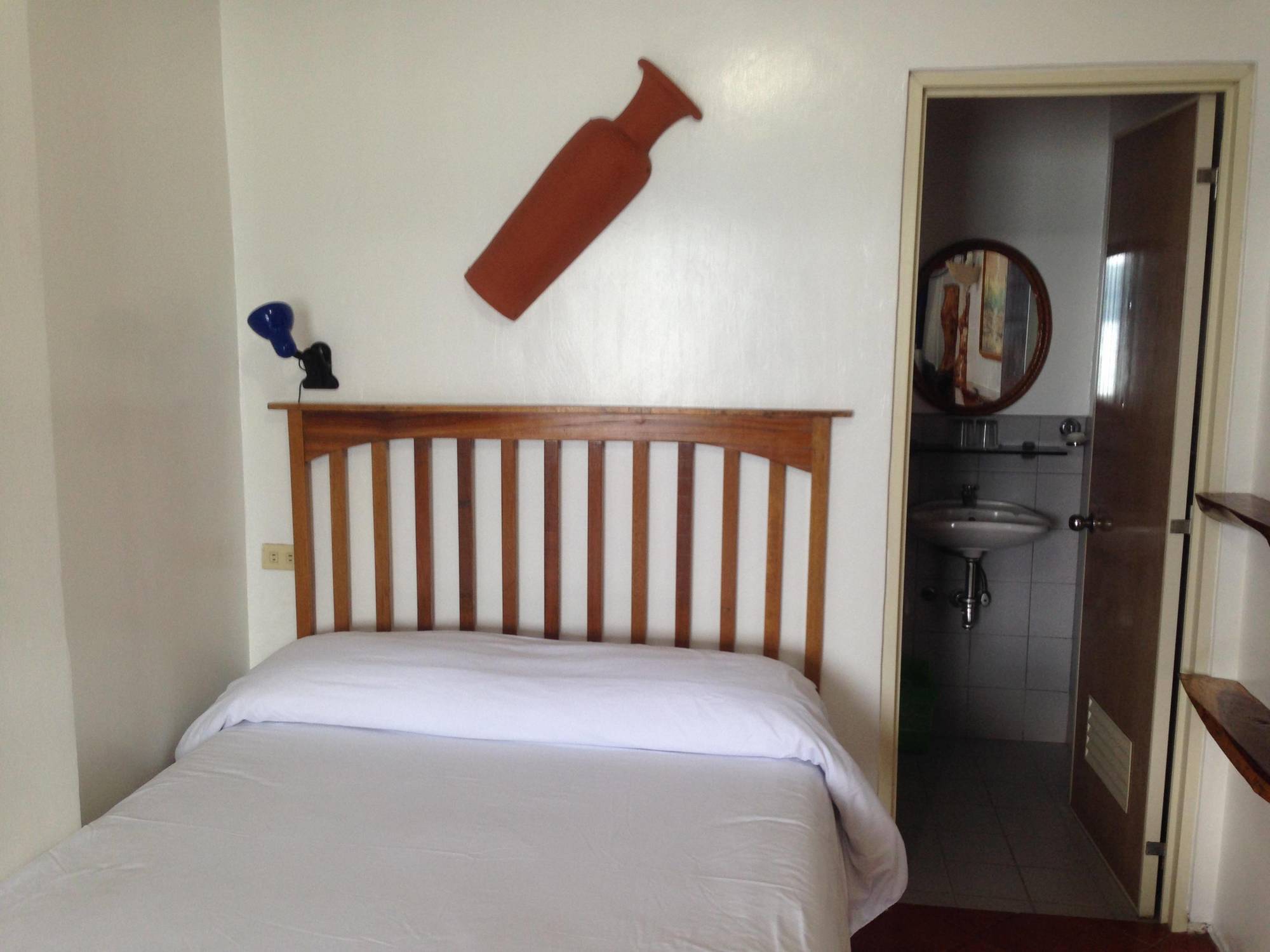 Harleys Hotel Olongapo Eksteriør bilde