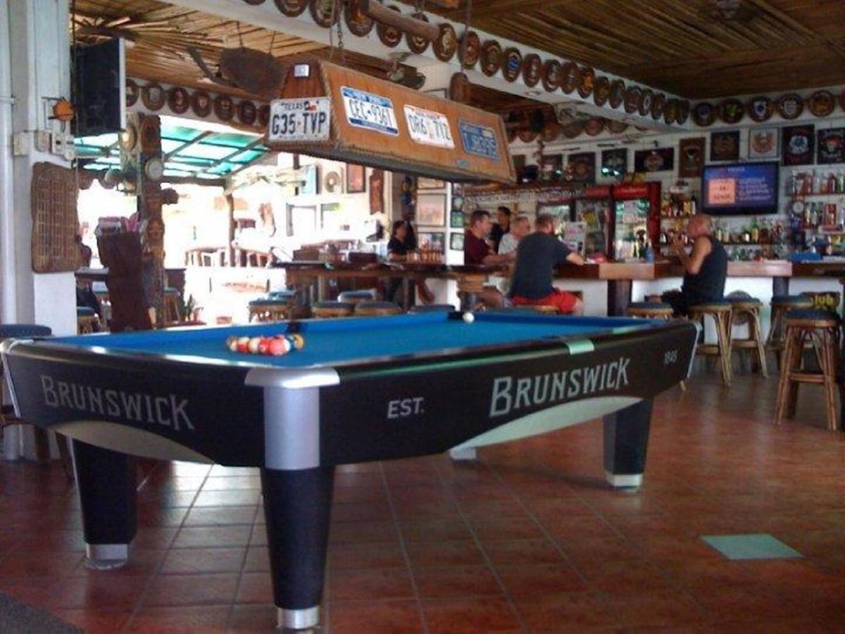 Harleys Hotel Olongapo Eksteriør bilde